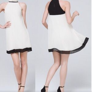 WHBM Pleated Halter Neck Shift
Dress preowned sice 6